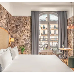 Miss Fuller Hotel Paris