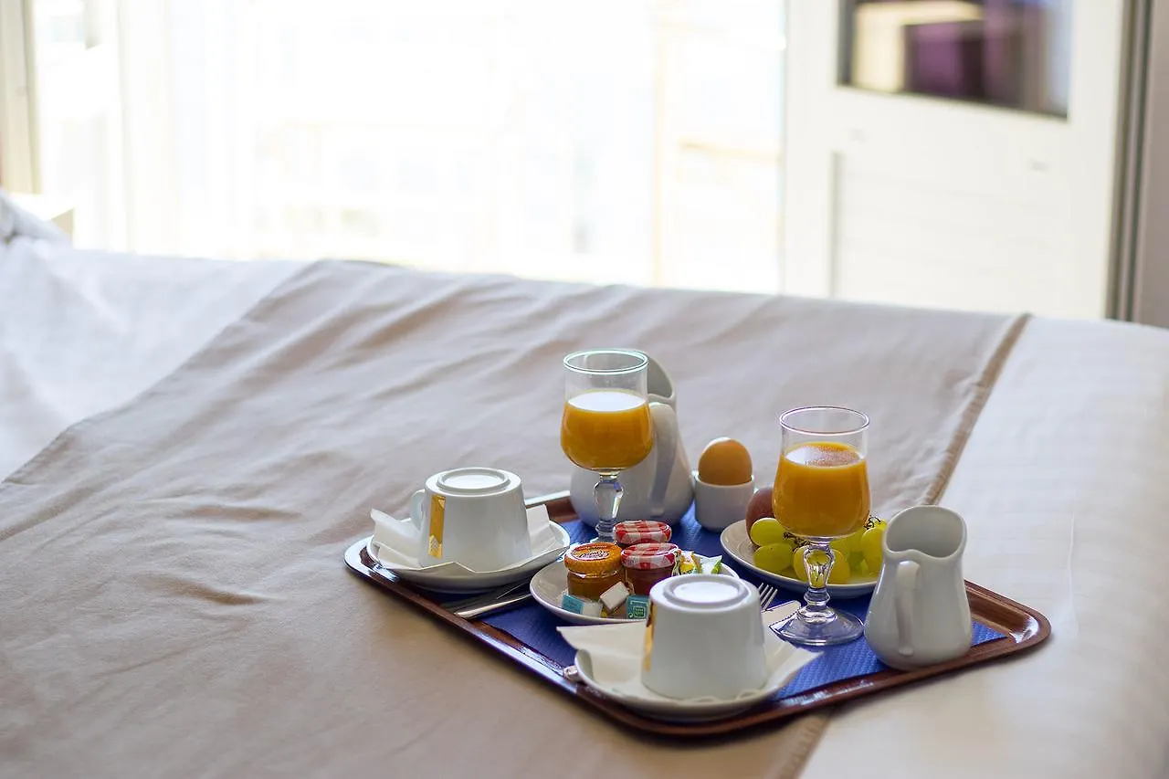 Hotel Beau Rivage Le Lavandou